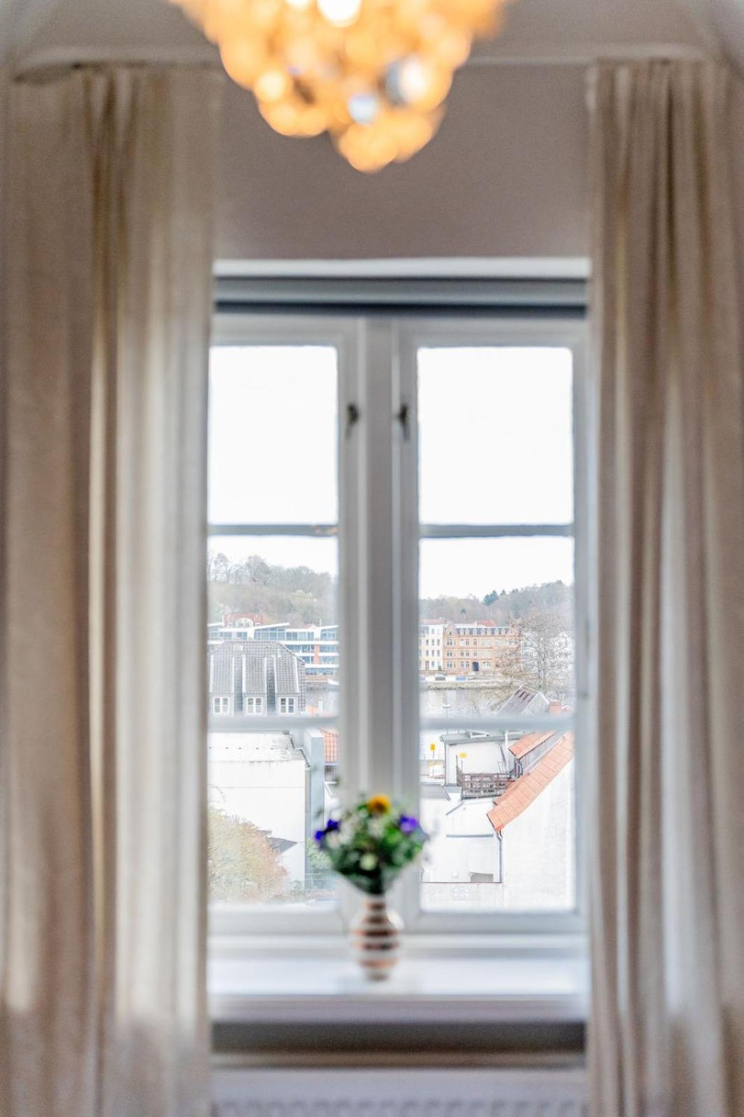 Beste Lage mit Hafenblick und Parkplatz Flensburg Exterior foto